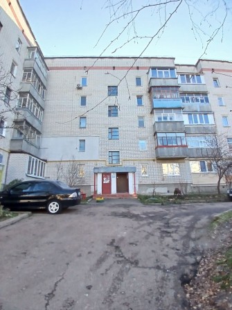 Продається 2-во  кімнатна квартира - фото 1