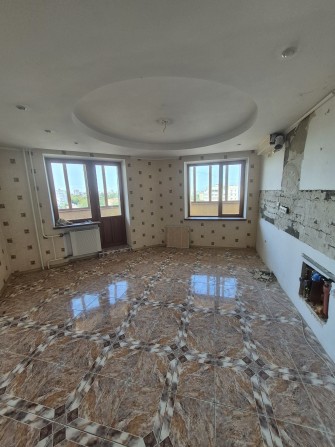 Продається 4 кімнатна квартира в тихому центрі - фото 1