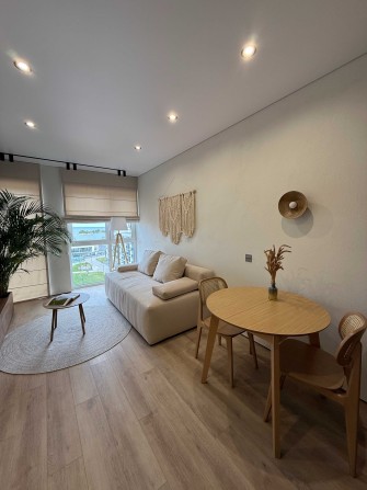 Видова дизайнерська квартира в ЖК City Park на Митниці - фото 1