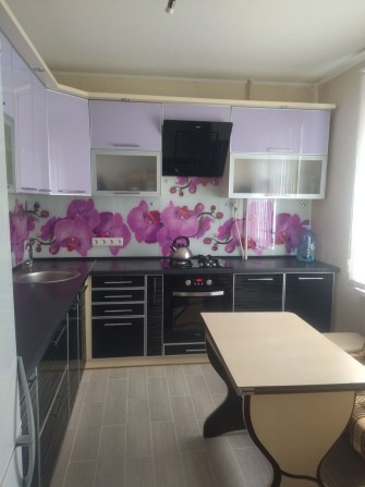 Продам трёхкомнатную квартиру р-н Масаны - фото 1