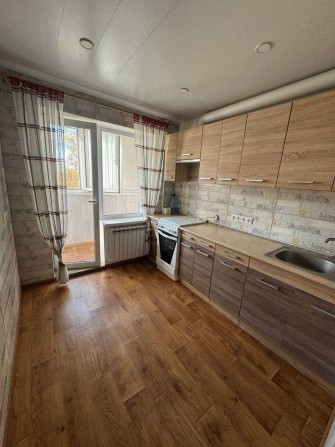 Продам 1 кімн. квартиру на ж/м Ломівський (Фрунзенський) з ремонтом - фото 1