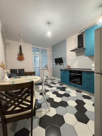 Продаж 1 к квартири.  50м кв   Позняки  Ремонт   5й з 25ти - фото 1