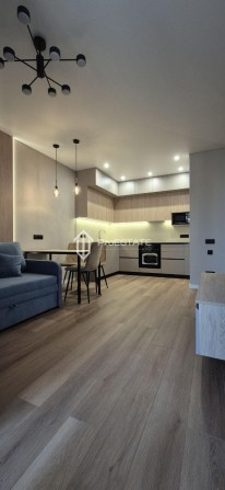 ЖК "Варшавський плюс"   однокімнатна з ремонтом - фото 1