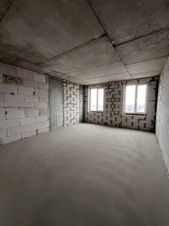 Продається 1-но кімнатна квартира Є.Оселя - фото 1