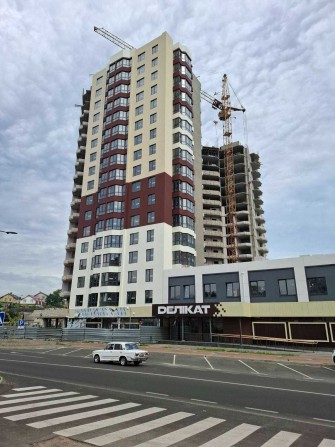 Митниця , ЦЕНТР,  1 к   48м2        14 /17 к ,   ж/к Сержанта Жужоми 1 - фото 1