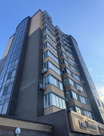 Квартира в новому ЖК в центрі міста - фото 1