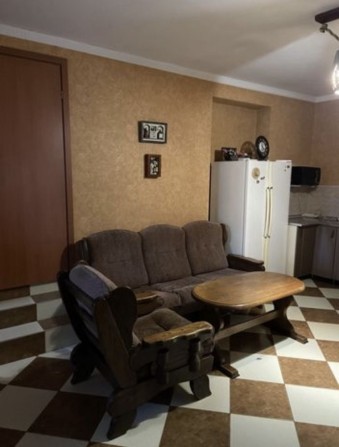 Здається будинок - фото 1