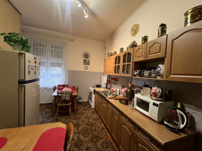 Здам в будинку 1 кімнату велику - фото 1