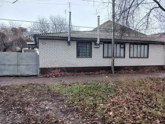 Сдам в оренду пів дома. Прилуки