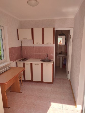 Здається  будинок - фото 1