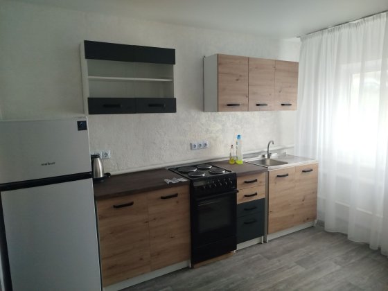 Частина будинку біля головного входу парк Софіївка. Умань