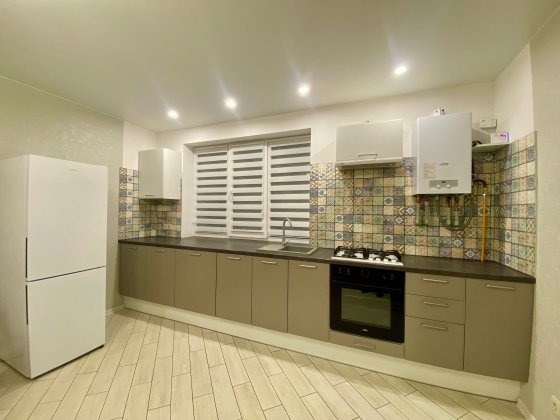 Оренда 2 кімн таунхаусу 84м2. КМ Паларіс Борисполь