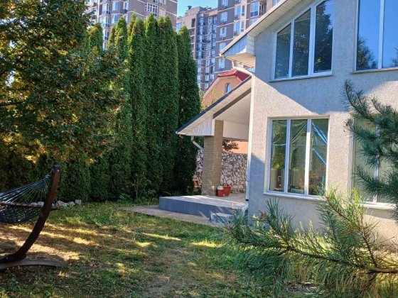 Довгострокова оренда будинку з газом поряд Авенір Плаза Буча