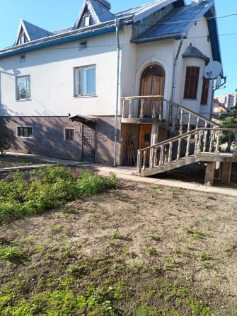 Здам будинок  з гаражем,під склад або ,окремо гараж! - фото 1