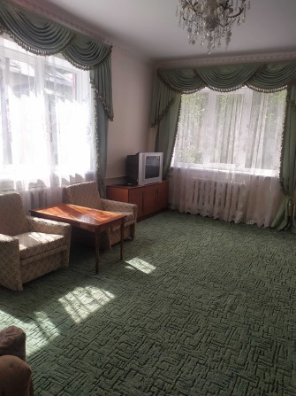 Оренда окремої 1 кімнатної квартири в приватному будинку м.Буча - фото 1