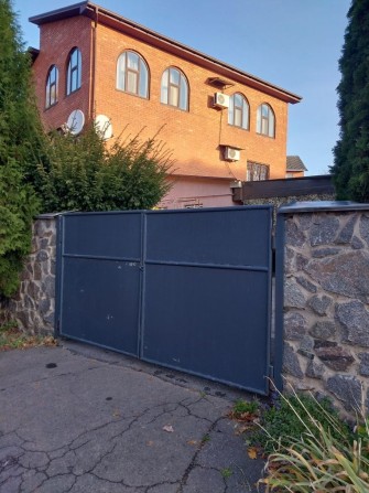 Будинок у Полтаві Яр два поверхи з усіма зручн,альтанка, двір на 3 авт - фото 1