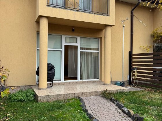 Оренда затишного котеджу в чудовій локаціі район 12 школи. Ровно