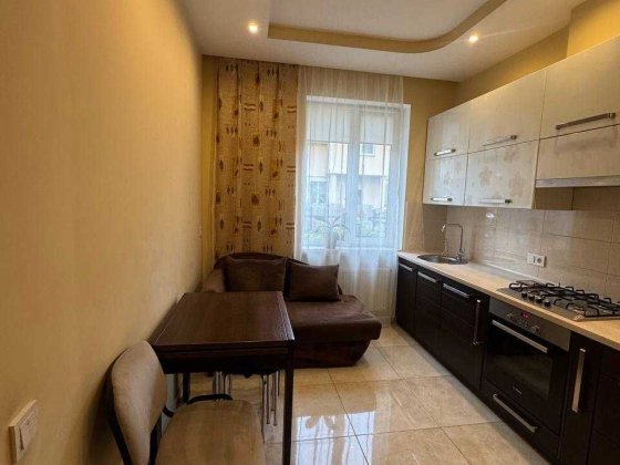 Здам в оренду гарний котедж біля 12 школи Ровно