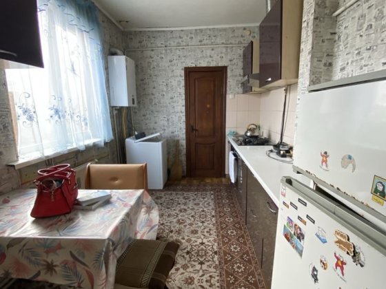 Здам 1/2 будинку(2 кімнати) Боярка Олени Теліги Ровно