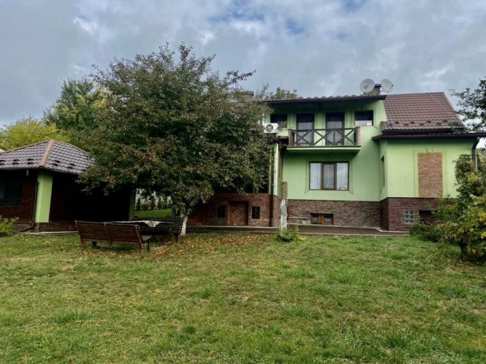 Здається будинок - фото 1