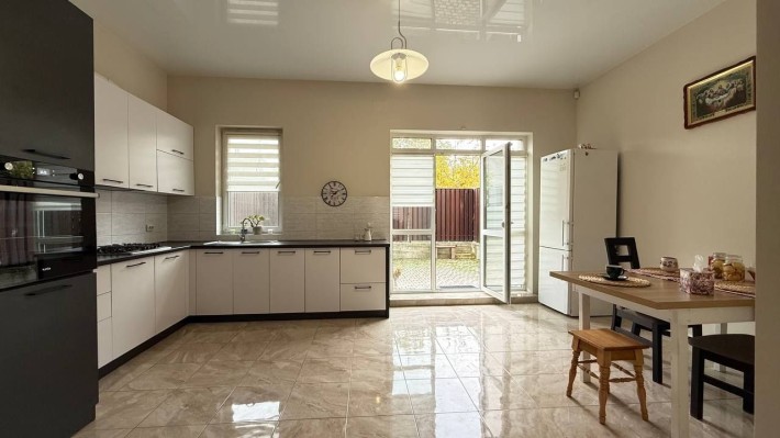 Оренда таунхаусу р-н вулиці Винниченка - фото 1