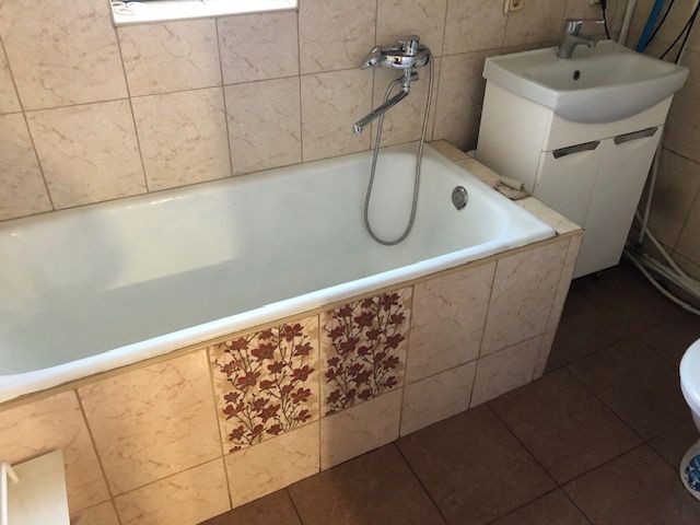 Будинок, 2-кімн., ЗАСТАВНЯНСЬКА (середина) - фото 1