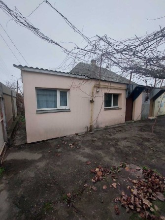 сдам частину будинку 9000грн. Світло постійно - фото 1