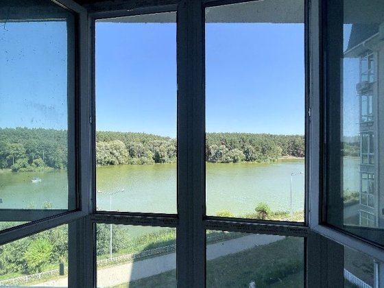 Видова двокімнатна квартира 75м² Стрілецька Набережна Чернігів