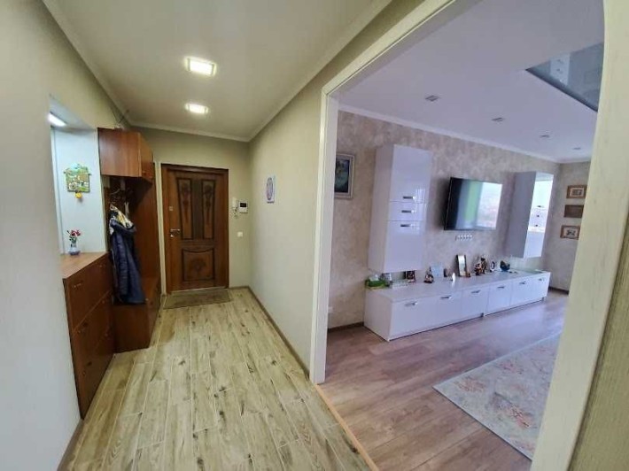 Продаж  2хкім. квартири  Набережний Квартал 1 - фото 1