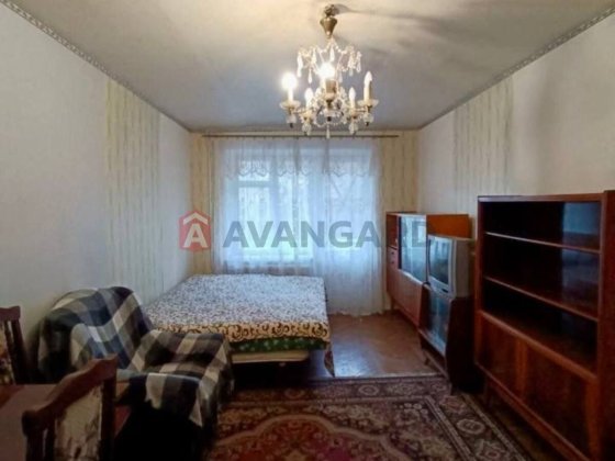 Продаж 2 к квартири пр. Поля Днепр