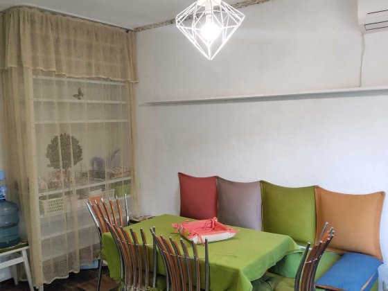 Затишна 3-кімнатна квартира 58 м² на вул. Мілютенка 23 Киев