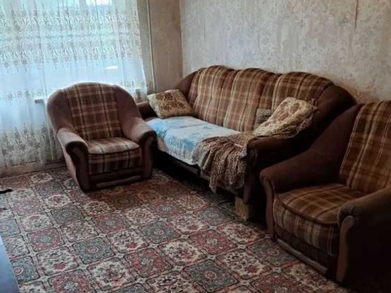 3 кім на середньому поверсі 12 КВАРТАЛ (716493) Днепр