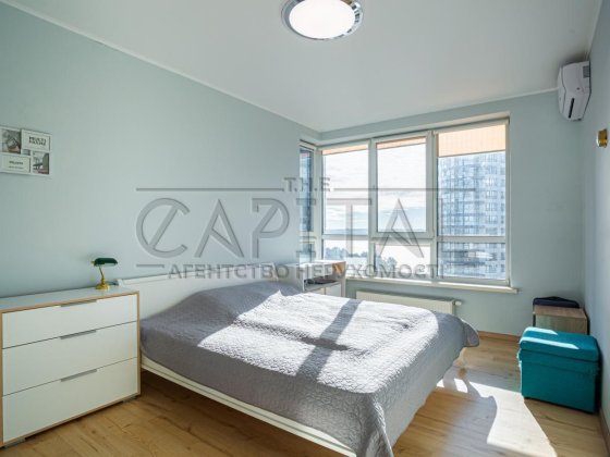 Продажа квартиры, ул. Заречаня, ЖК Заречный. Осокорки Київ