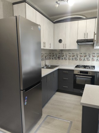 Проється 1 кімнатна квартира в Центрі міста з автономним опаленням. - фото 1