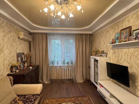 Продам 3к. квартиру, вул. Калинова, буд. 75 Днепр