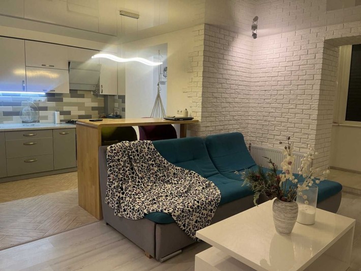 Ідеальна інвестиція - 2 на квартира з автономним в районі Голлівуду YV - фото 1