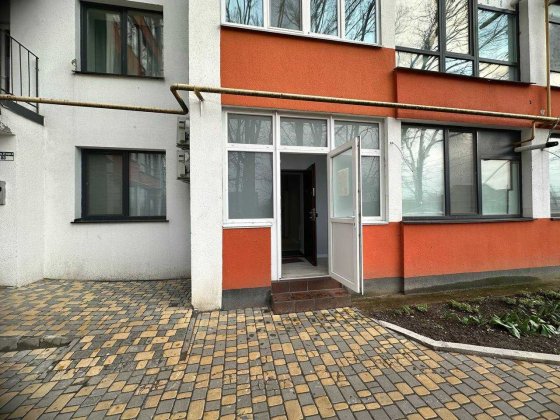 Продам 1 кімн кв. Автономка. Епіцентр. Інвертор.Окремий вхід з вулиці. Чернігів