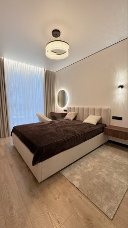 Шикарна 1 кімнатна квартира в новобудові без комісії - фото 1