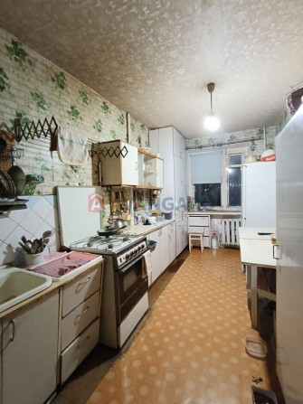 Продам 3 ком. квартиру на ж.м. Красный Камень 78 м 2 - фото 1