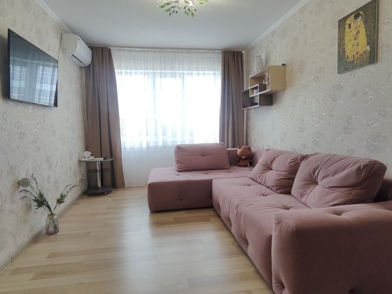 Продам 1ком квартиру на Парусе Днепр