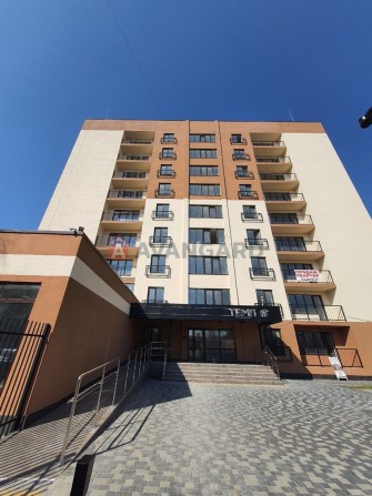 ЖК Темп, продаж квартири з видом на Дніпро - фото 1