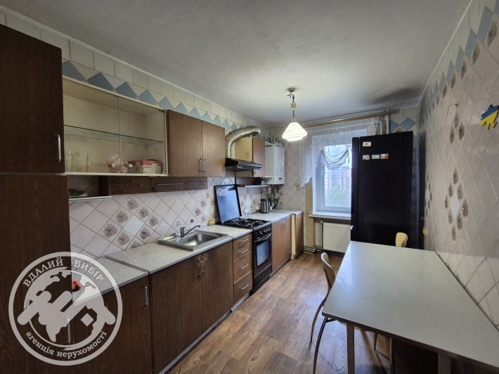 Продаю 3-к квартиру на Ближньому замості - фото 1