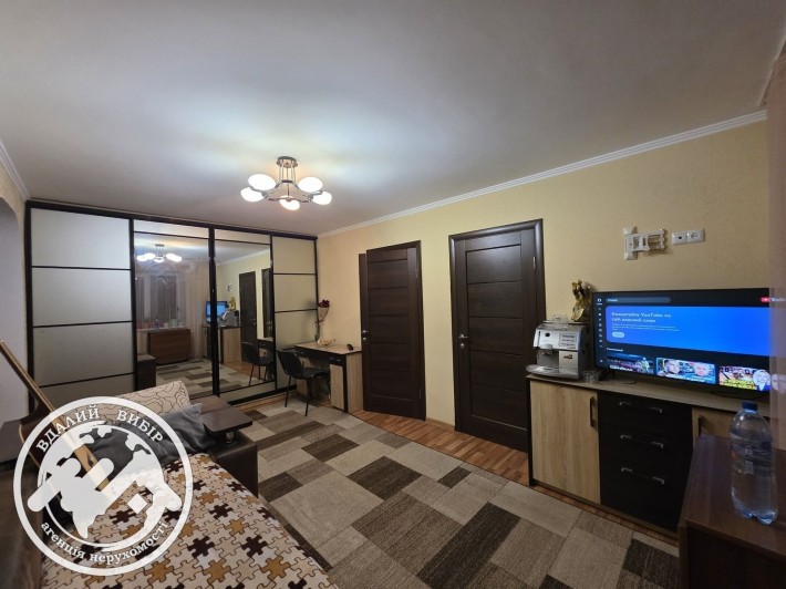 Продаю 3-к квартиру, четверта кімната в подарунок - фото 1