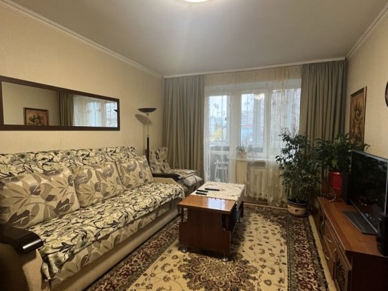 Вул Ю.Воронного продаж 3 кімн чешки 4/5 цегл.будинку Житомир