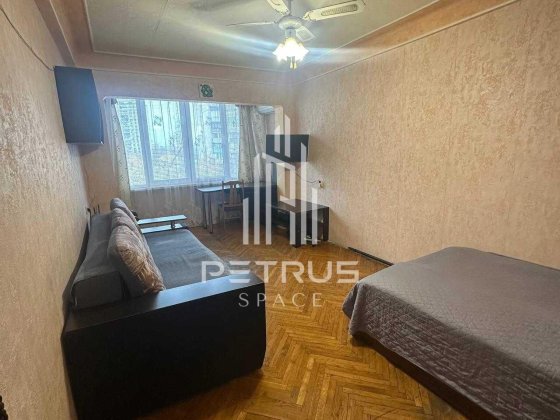 Продаж 1к квартири вул.Березняківська,22 (газ) Київ