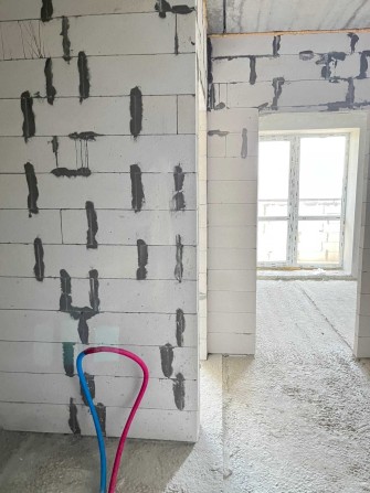 Однушка з коморою між поверхами в ЖК "Парковий квартал" - фото 1