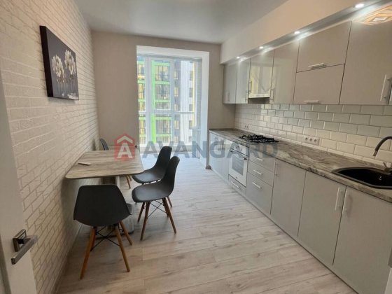 Продам 2 к-у квартиру в ЖК Щасливий 2 Днепр