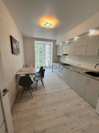 Продам 2 к-у квартиру в ЖК Щасливий 2 - фото 1