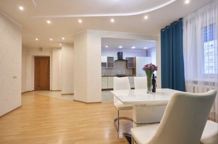 Продам 3х ком квартиру, Победа, дом Созидатель - фото 1