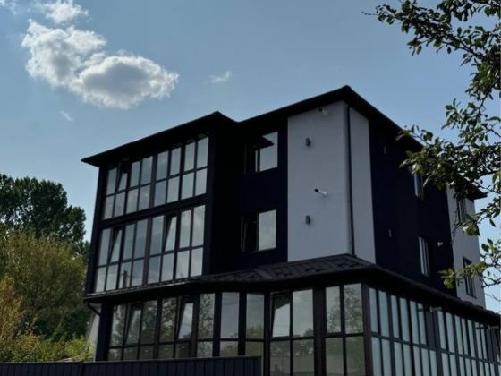 1 на квартира з автономним опаленням та парко місцем Винница